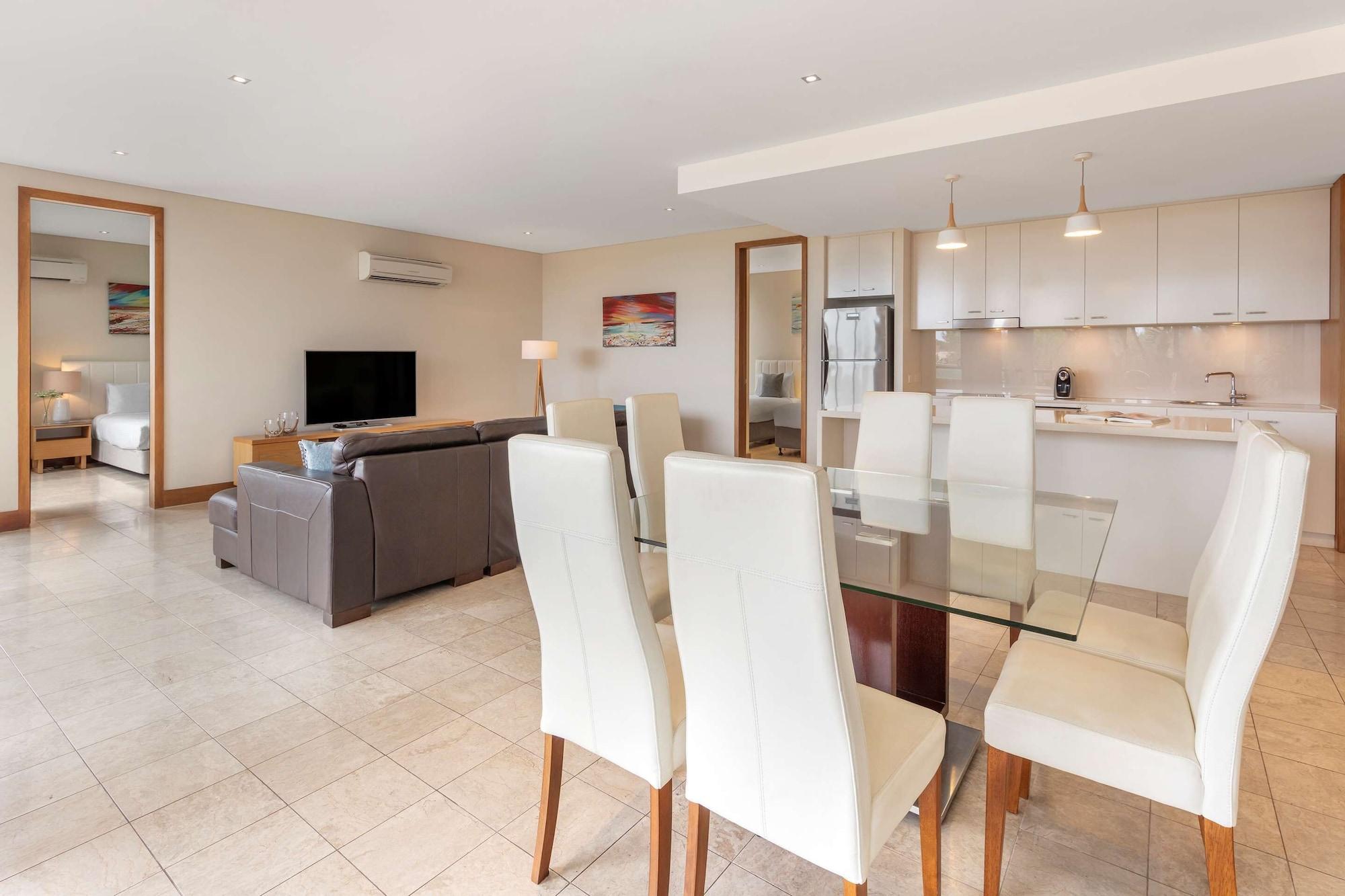 Oaks Casuarina Santai Aparthotel